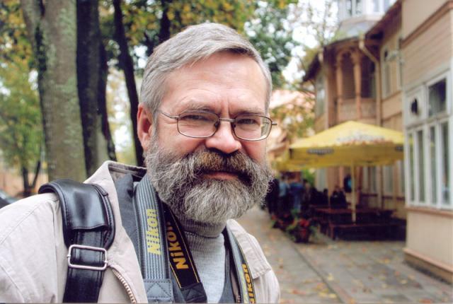 Vladas Braziūnas (pirmame puslapyje)